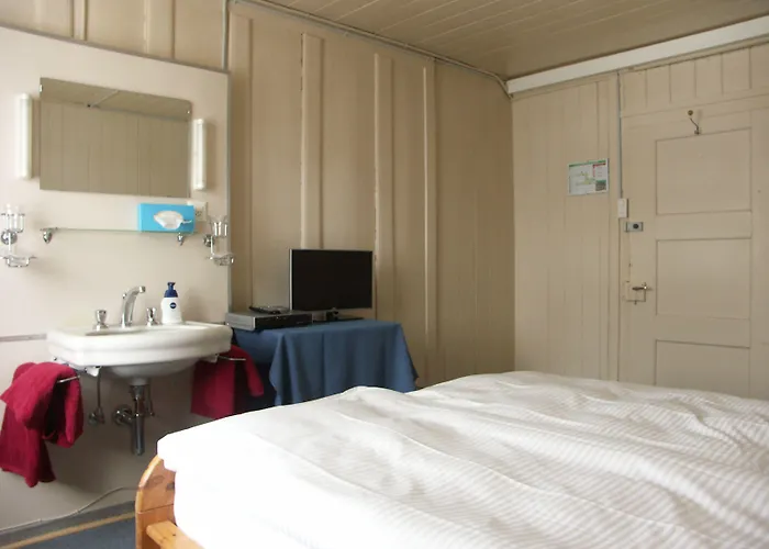 Landgasthof Baeren イン 3*